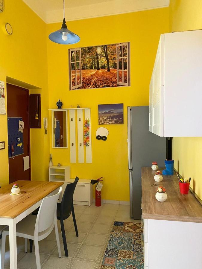 Appartement La Casa Di Peppa - Airport And Station à Naples Extérieur photo